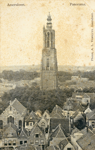13133 Overzicht van het zuidwestelijke gedeelte van de binnenstad van Amersfoort vanaf de toren van de St.-Joriskerk ...